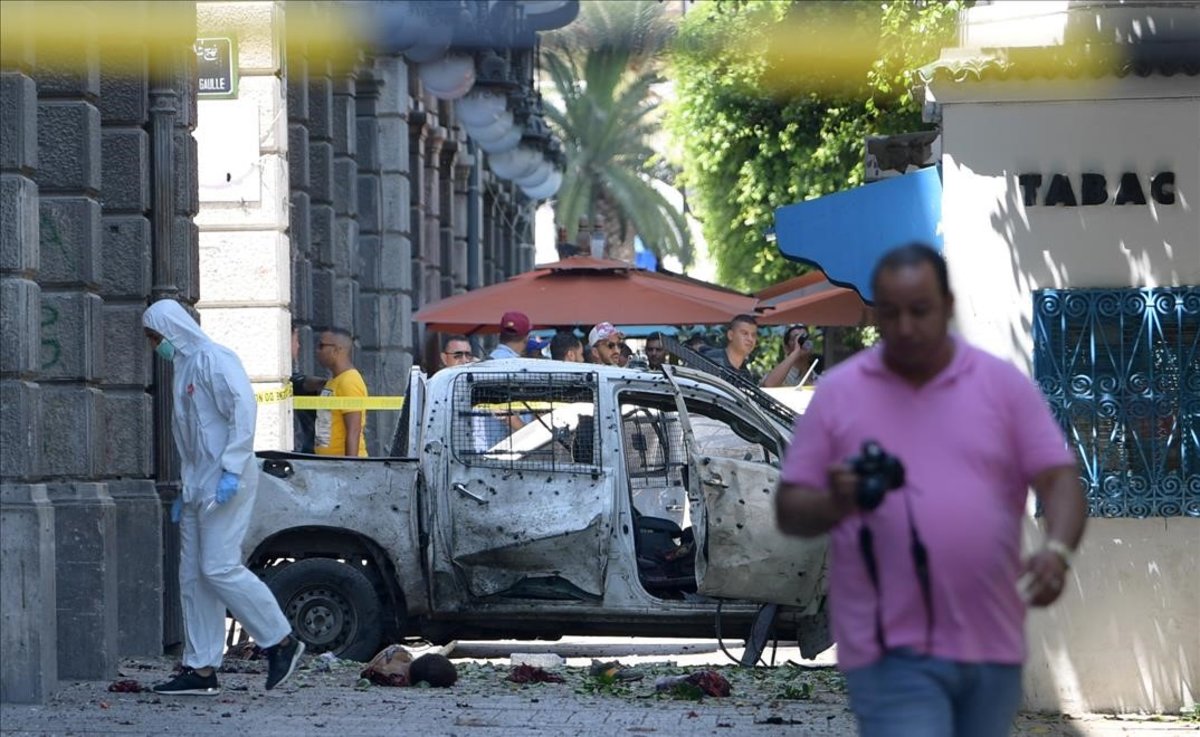 escenario del ataque suicida capital tunez 1561633896803
